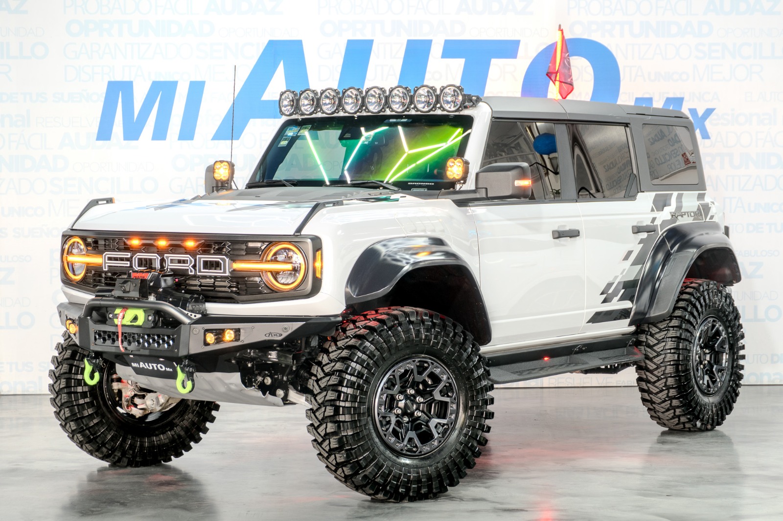 FORD BRONCO RAPTOR 2023