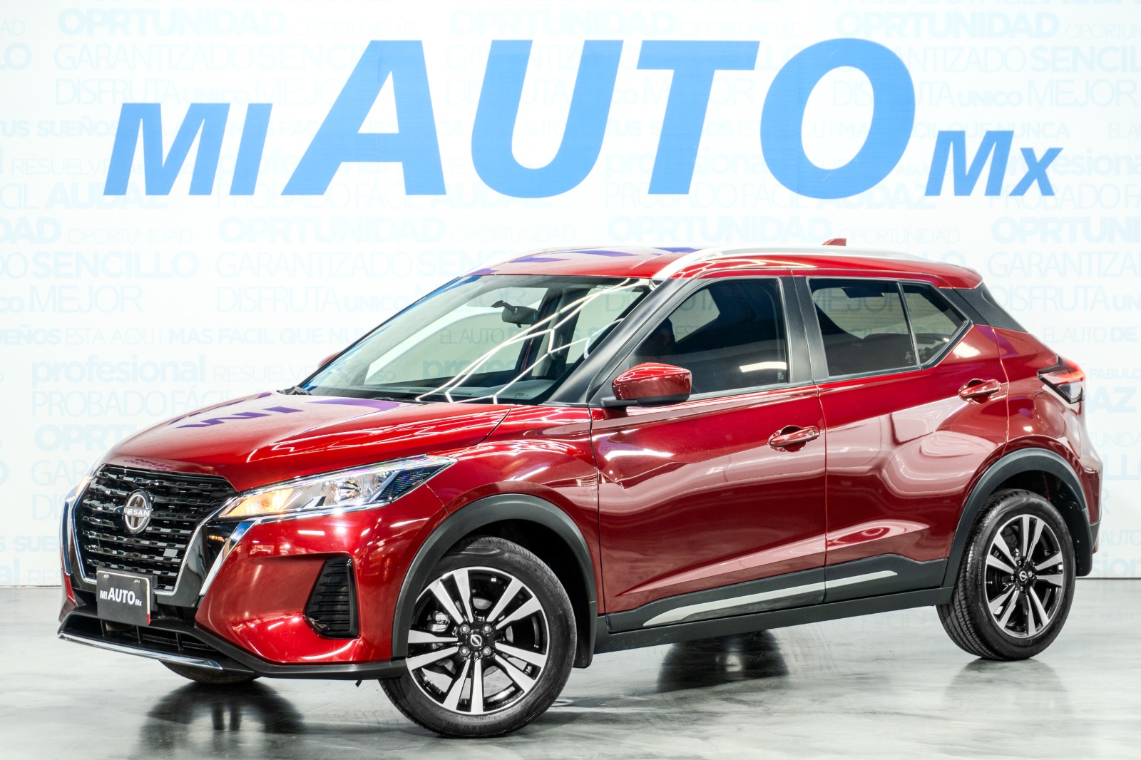 NISSAN KICKS ADVANCE 2023